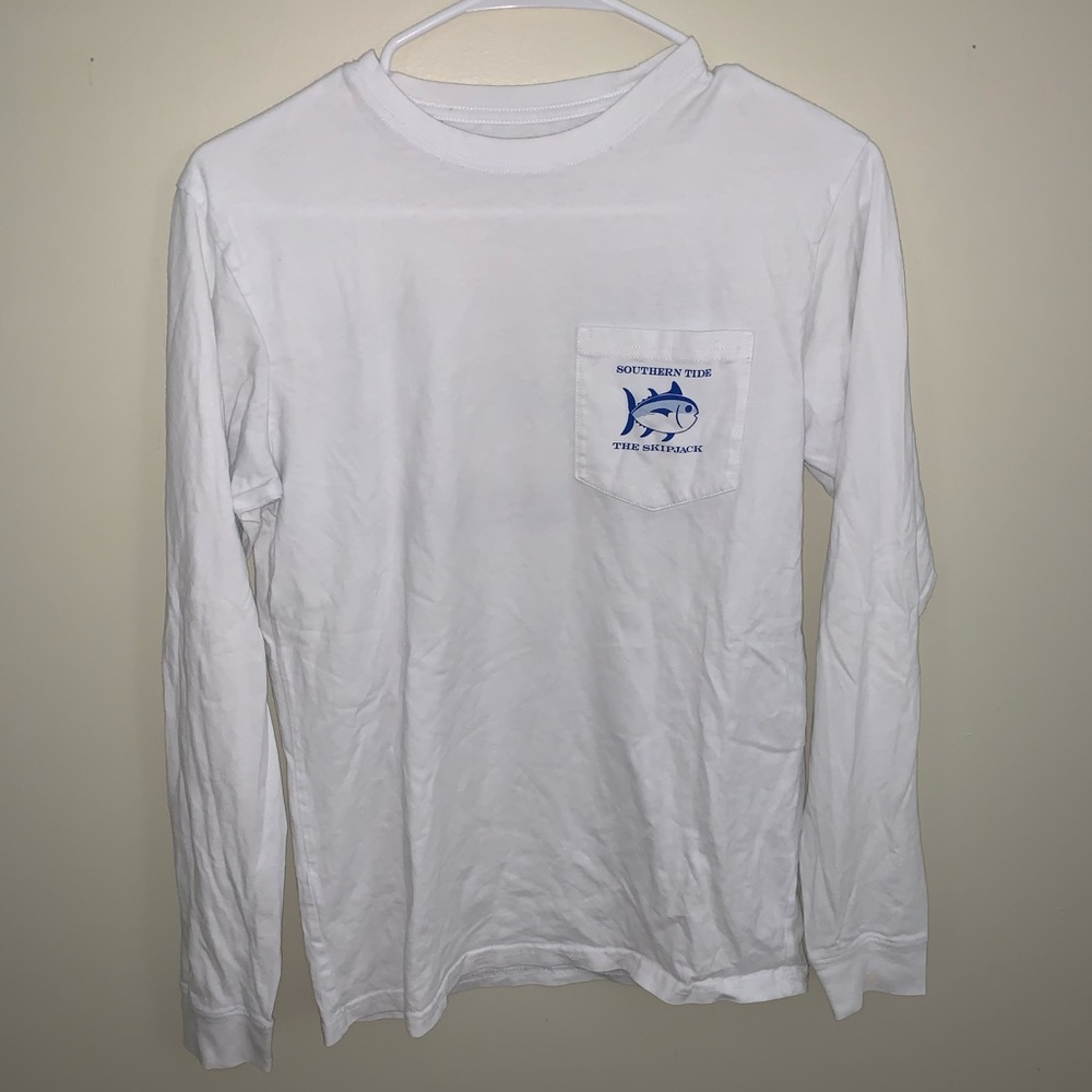 Men’s long sleeve Southern Tide tee
